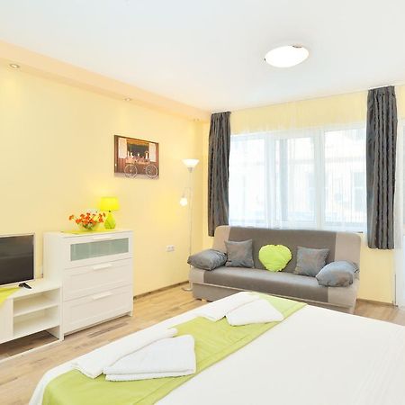 Central studio 1 Burgas Exterior foto